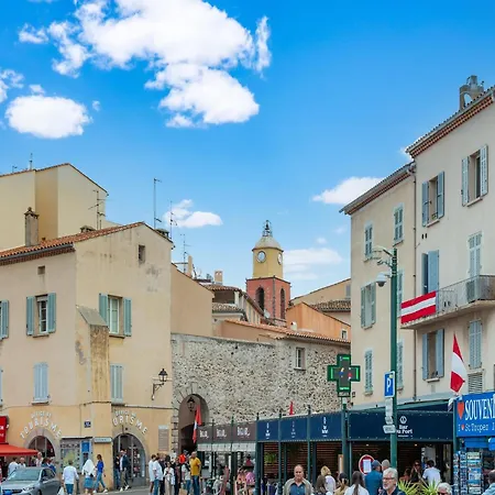 Beachside Bliss In Gassin Saint-Tropez