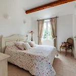 Villa Beachside Bliss In Gassin *