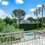 Beachside Bliss In Gassin Villa *