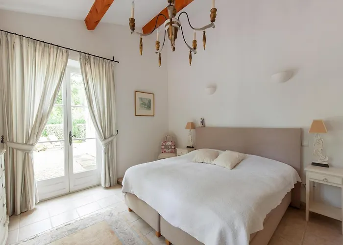 Beachside Bliss In Gassin 别墅