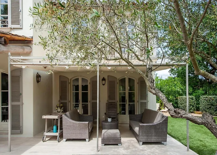 Beachside Bliss In Gassin 别墅